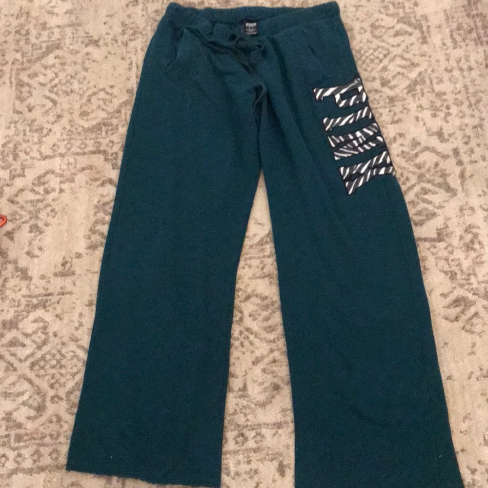 PINK loungewear: Sweatpants